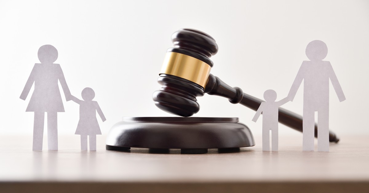 Czy w sądzie rodzinnym naprawdę wygrywają „narcyzi”? [opinia]