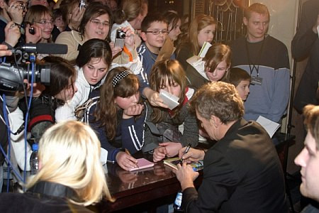 Autografy ruszyły! Na pierwszy ogień poszedł Marek Włodarczyk