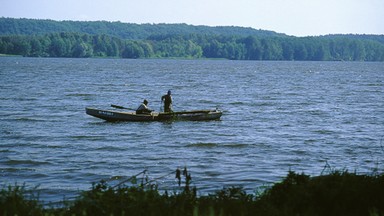 Trwają poszukiwania wędkarza, który wpadł do Wisły