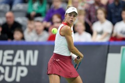 Linette obroniła 4 piłki meczowe, ale do pokonania Kerber to nie wystarczyło