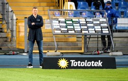 Dariusz Żuraw przed meczem Lech - Legia: Liczę, że nasz stadion nadal będzie twierdzą