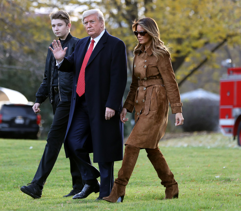 Barron, Donald i Melania Trumpowie