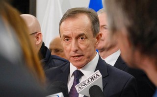 Grodzki: Wynik badania pracownika Senatu w sprawie koronawirusa jest ujemny