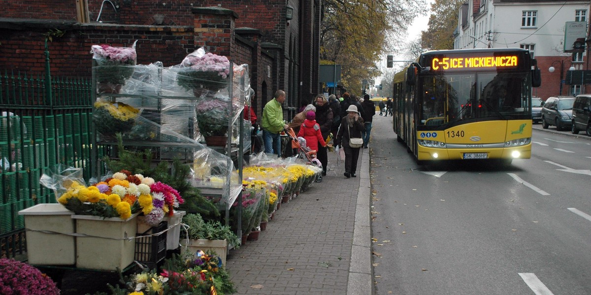 Katowice. Darmowa komunikacja miejska we Wszystkich Świętych 