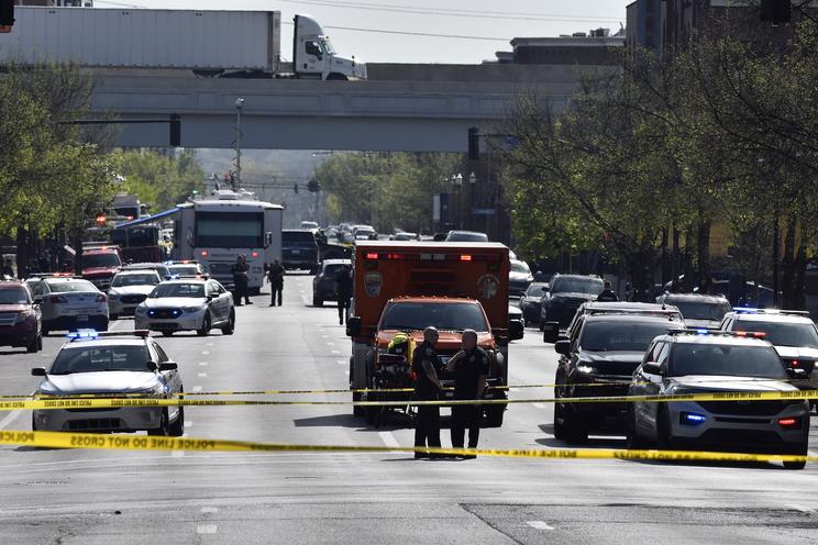 Lövöldözés Louisville /Fotó: MTI/AP Reid Cornell