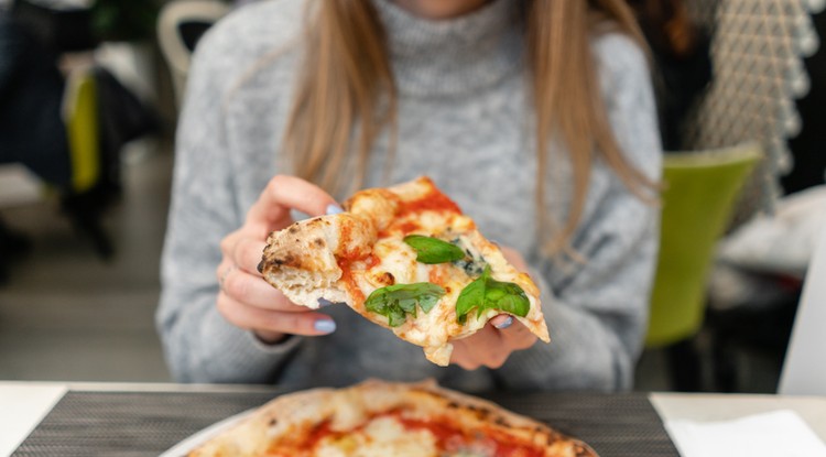 Jöhet egy szelet pizza reggelire? Fotó: Getty Images