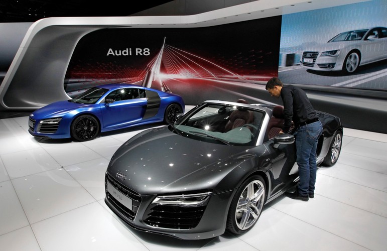 Salon samochodowy w Moskwie