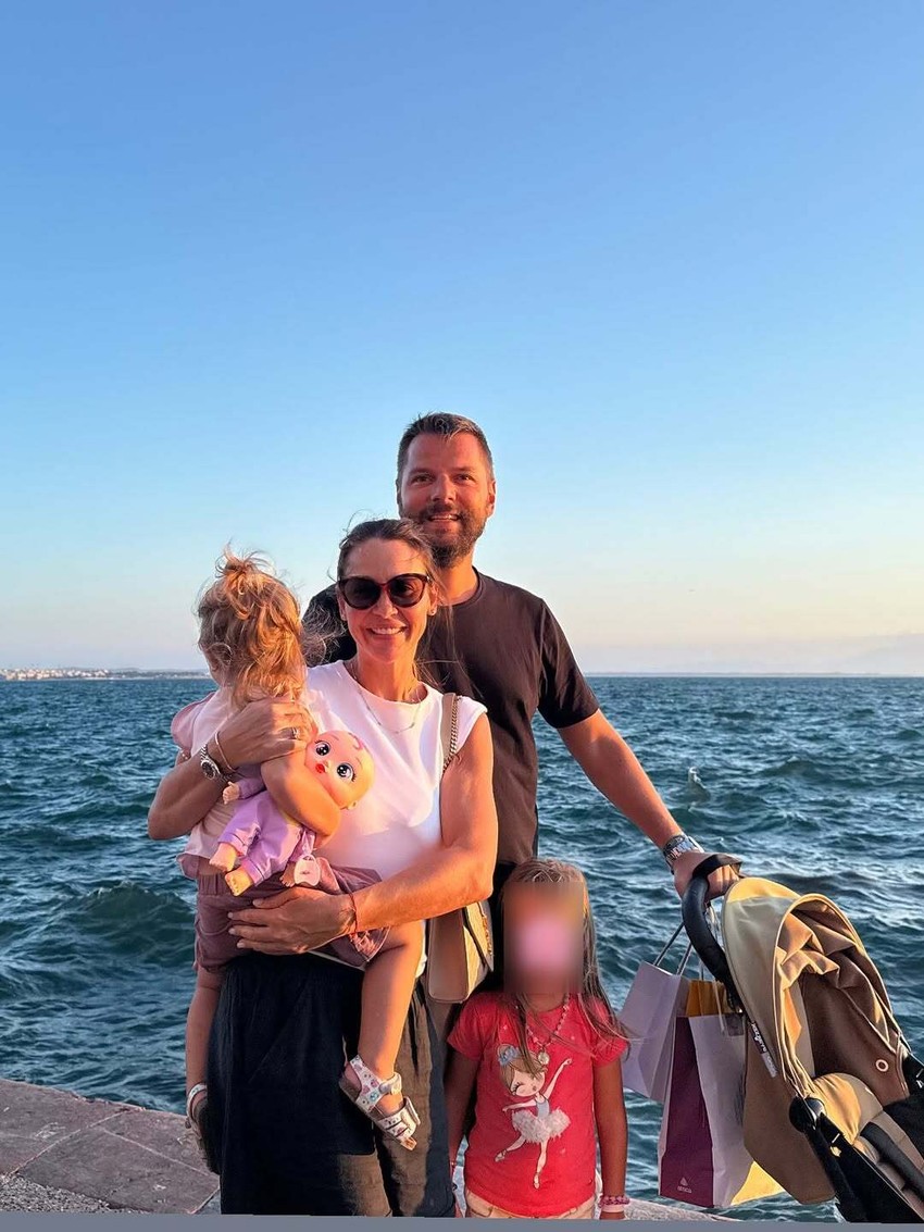Marijana Mićić sa porodicom na odmoru