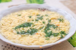 W PRL to był ulubiony dodatek do rosołu. Robi się je błyskawicznie, a smakują niebiańsko