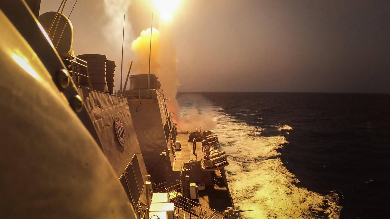 Pentagon alarmuje. Amerykański okręt zaatakowany na Morzu Czerwonym