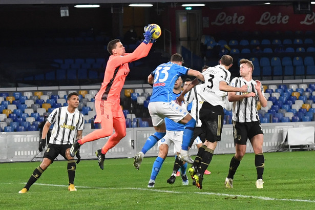 Wojciech Szczęsny w akcji