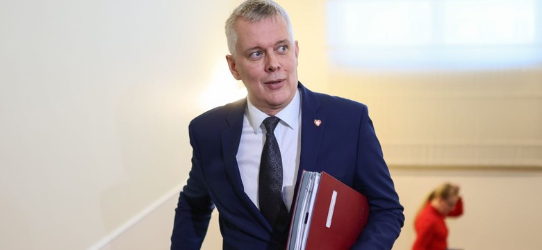 Siemoniak o proteście w TVP. "Okupacja. Zdumiewające i żenujące"