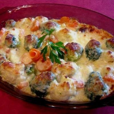 Brokkoli-karfiol gratin