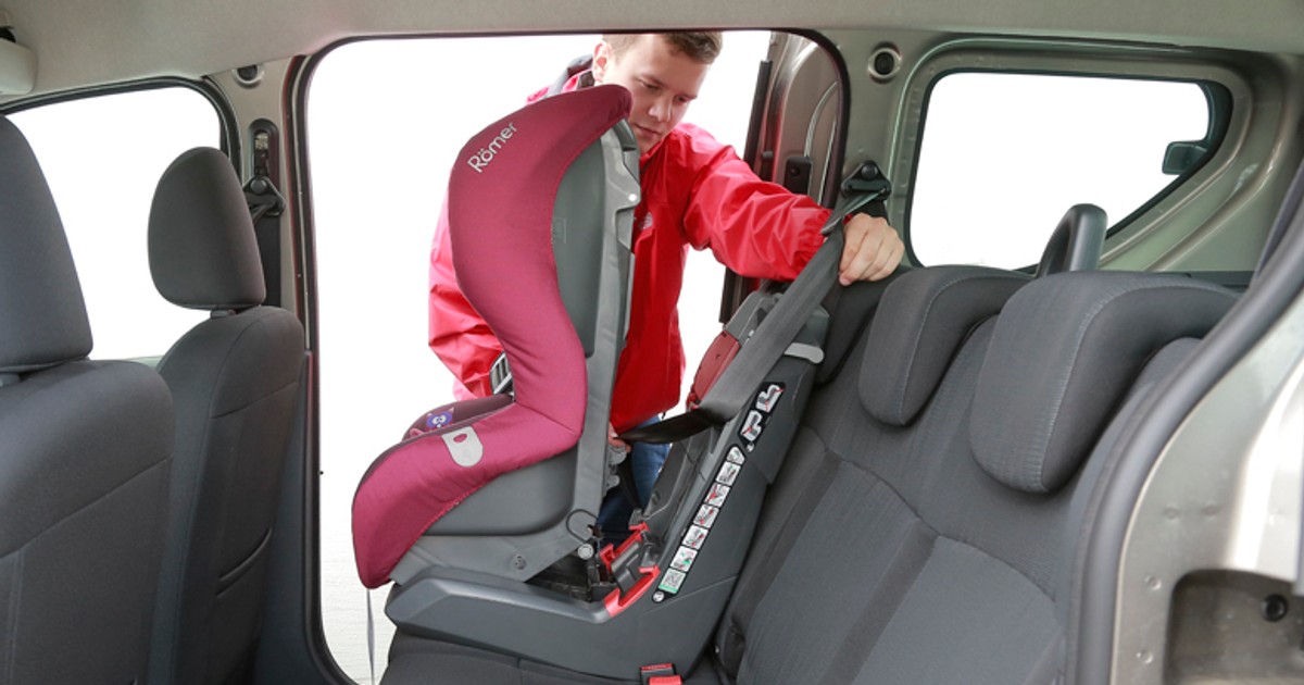 Isofix lancer 9