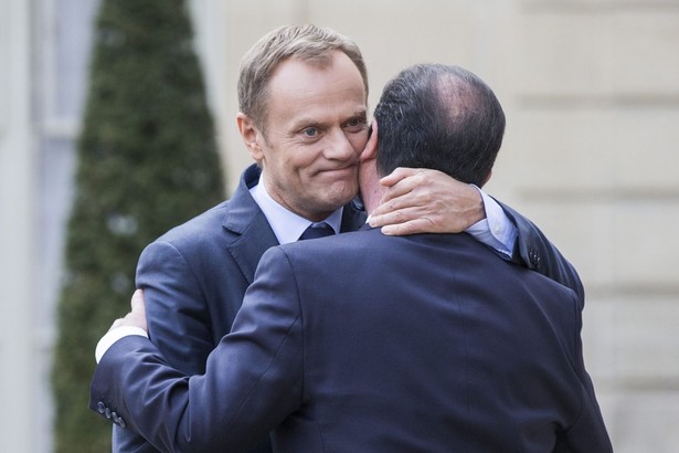 Donald Tusk i Francois Hollande EPA/ETIENNE LAURENT Dostawca: PAP/EPA.