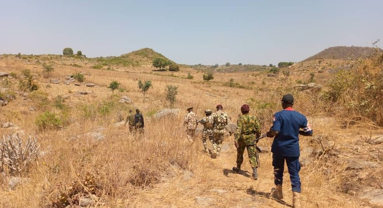 Troops of the Nigerian Army uncover illegal weapon factory in Plateau, arrest suspect [Twitter:@HQNigerianArmy]