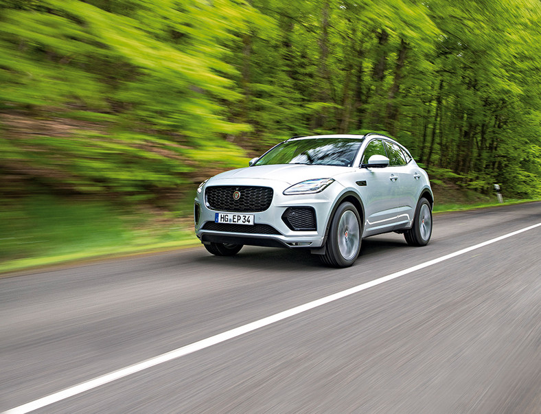 Jaguar E-Pace P300e (2021)