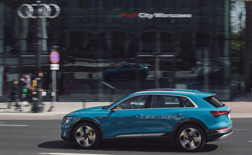 Audi e-tron w Warszawie