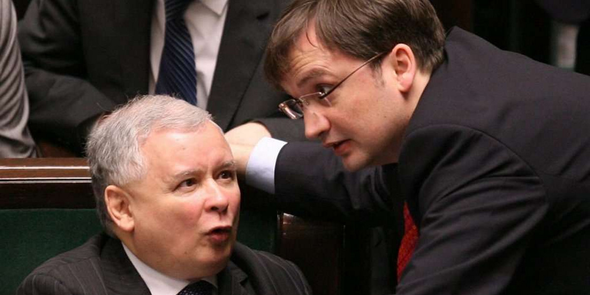 "Kaczyński i Ziobro mają homoseksualne nuty"?!