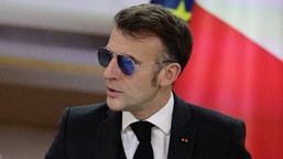 macron wysłał sms-a do trumpa. prezydent usa ujawnił jego treść