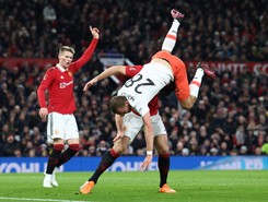 Manchester United w ćwierćfinale Pucharu Anglii. Fabiański nie grał [WIDEO]