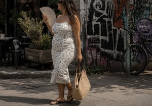 Kako da prikrijete stomačić ovog leta: Zaboravite na mantije i šatore, ovo su trikovi