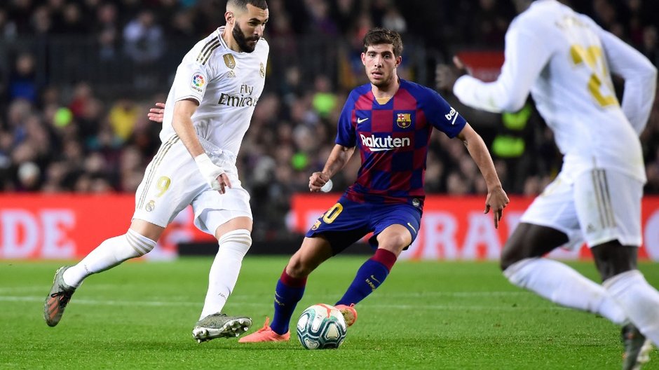 Sergi Roberto (w środku)