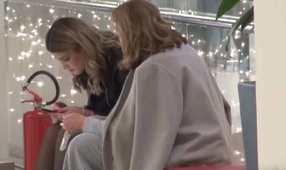 Ana Bekuta sa unukom Sonjom