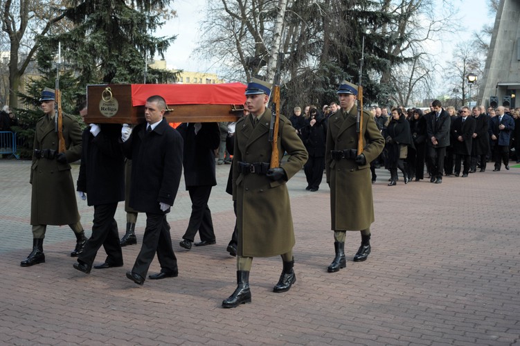 Pogrzeb Zbigniewa Religi odbył się na Powązkach Wojskowych w Warszawie