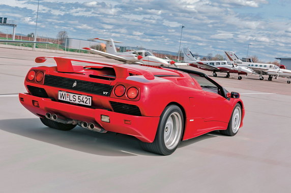 Lamborghini Diablo VT Roadster (1997-99)