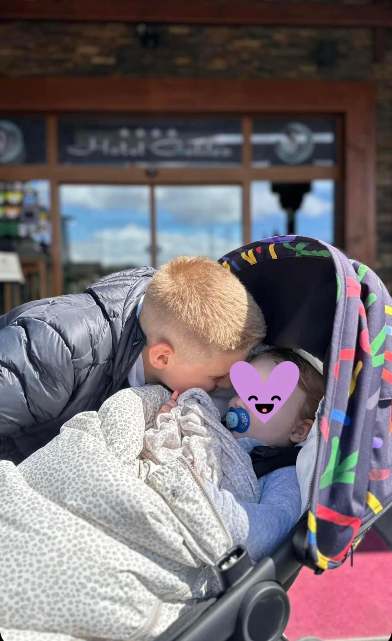 Richterová zverejnila fotku synov Artura a Aarona.