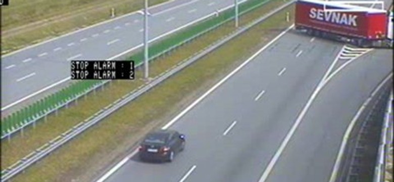 Najbardziej szokujące wyczyny kierowców na polskich autostradach. WIDEO