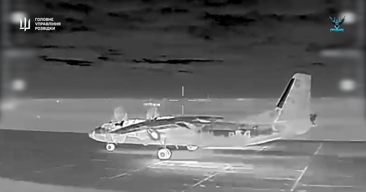 Spektakularny atak ukraińskich "Duchów". Dron trafił startujący samolot – jest nagranie