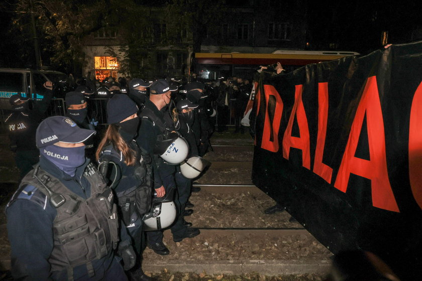 Protesty pod siedzibą PiS w Warszawie.