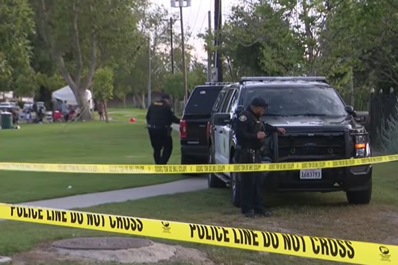 (VIDEO) HOROR NA USKRS Porodica tražila šarena jaja, a onda su ugledali nešto JEZIVO, sledili su se od STRAHA