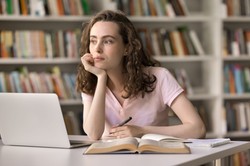 Bardzo trudny quiz z ortografii. 15/15 niemal nikt nie trafi