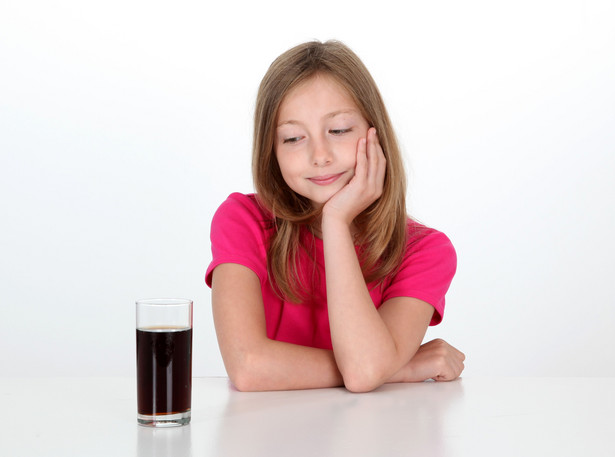 Większość dzieci w wieku od 5. do 12. lat, zamieszkujących USA każdego dnia spożywa napoje zawierające kofeinę