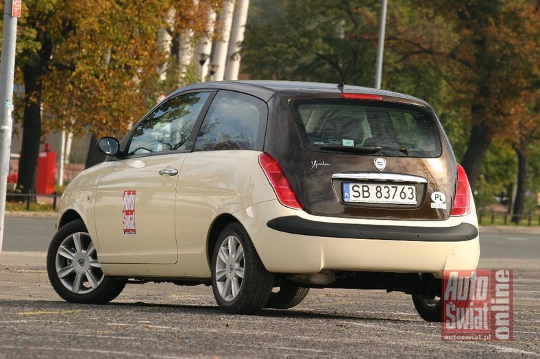 Lancia Ypsilon