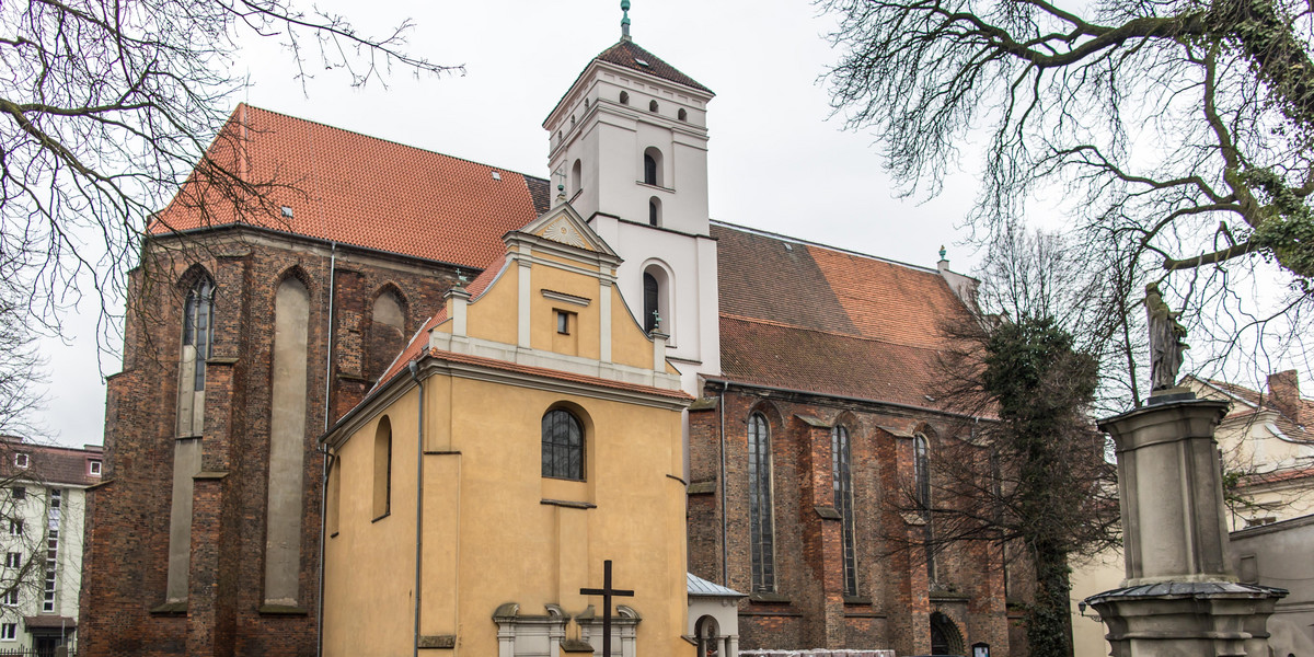 Parafia pw. Bożego Ciała otrzymała dofinansowanie na remont dachu XV-wiecznego kościoła oraz montaż systemu sygnalizacji pożaru w zespole budynków dawnego klasztoru Karmelitów Trzewiczkowych