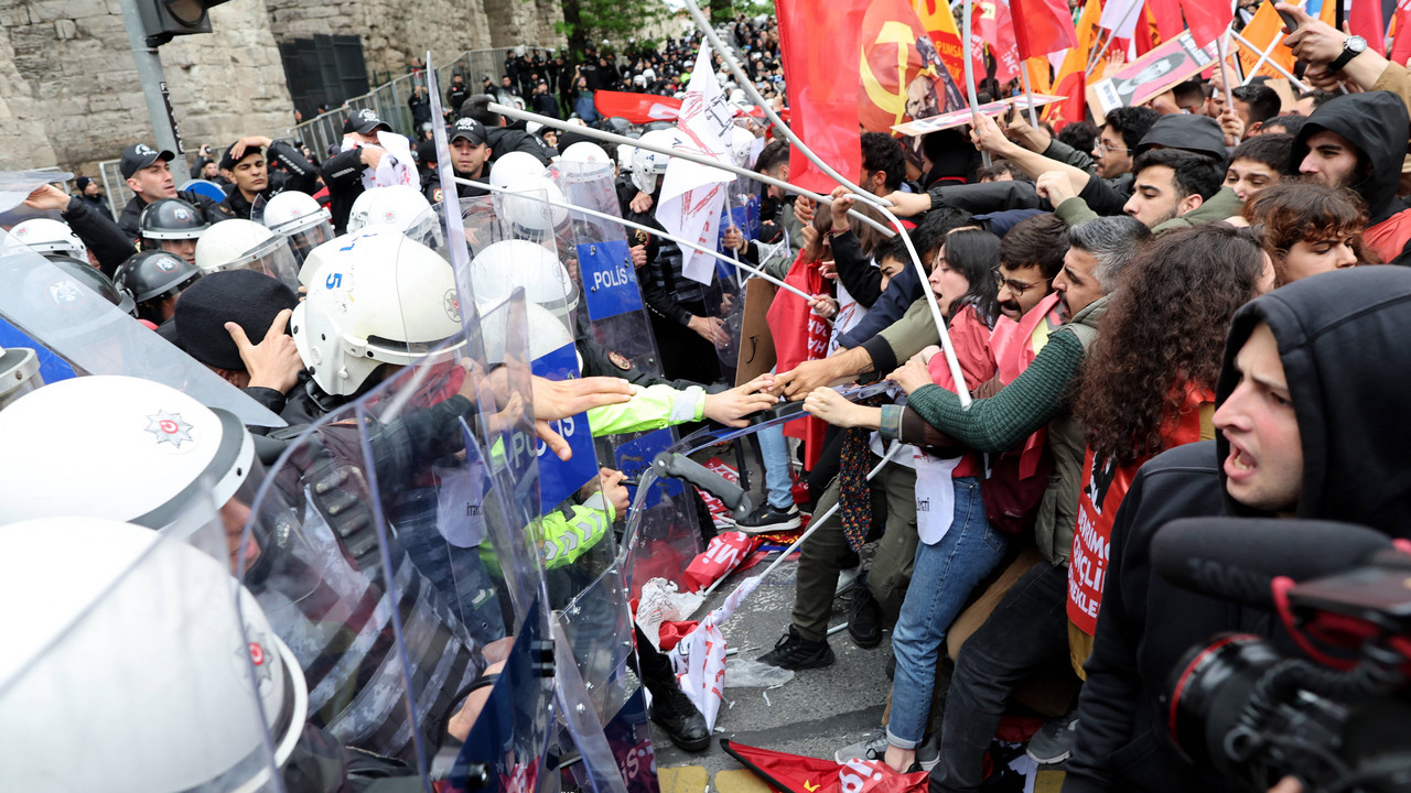 Masowe demonstracje w Stambule. Ponad 200 zatrzymanych