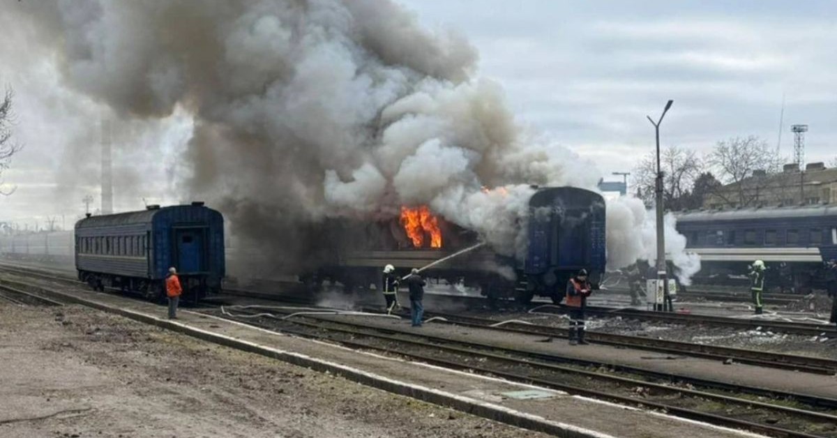 Shahedy uderzają w strefie śmierci. Trwa też pogrom na kolei