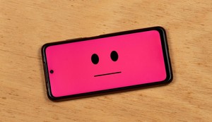 Telefon koji sporo radi