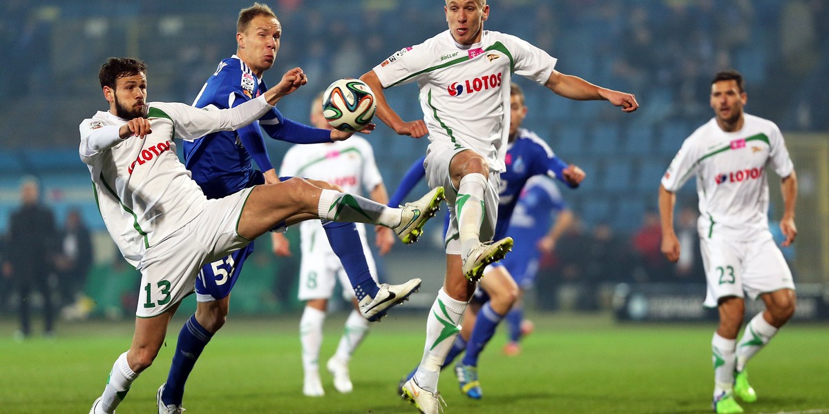 Remis po bezbarwnym spotkaniu. Ruch - Lechia 1:1