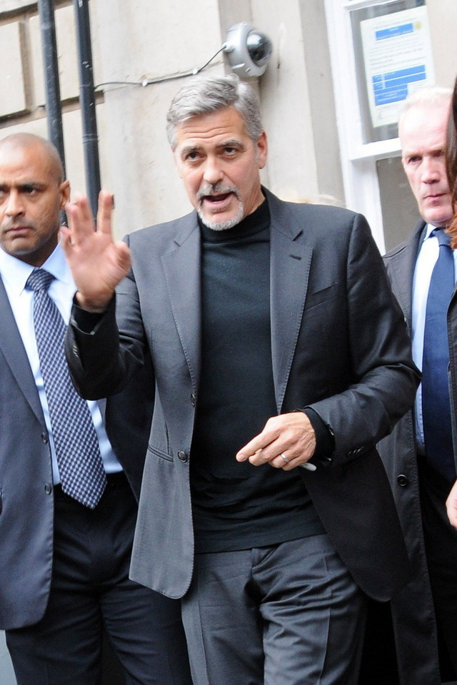 George Clooney na randce w Edynburgu