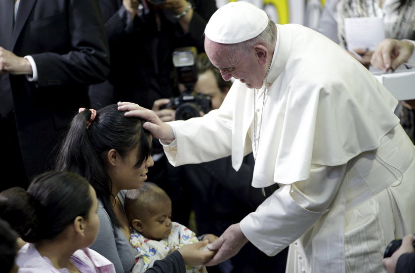  Papież Franciszek w szpitalu w Meksyky