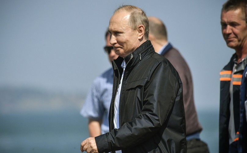 Rosja uruchomiła most na zaanektowany Krym