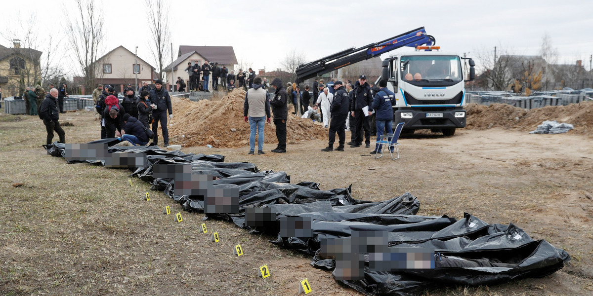 Ukraińskie media opublikowały nagranie z rosyjskiej sali tortur w Buczy. Zginęło tam 426 cywilów.