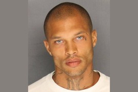 NAJZGODNIJI ROBIJAŠ zbog bogate naslednice OSTAVIO ŽENU, kupao se u tastovim milionima, a onda mu je KARMA sve naplatila: Evo kako izgleda 11 GODINA nakon čuvene fotografije