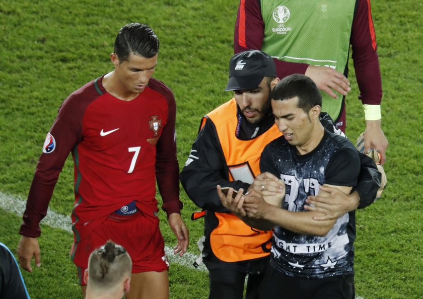 Jest kara za selfie z Cristiano Ronaldo