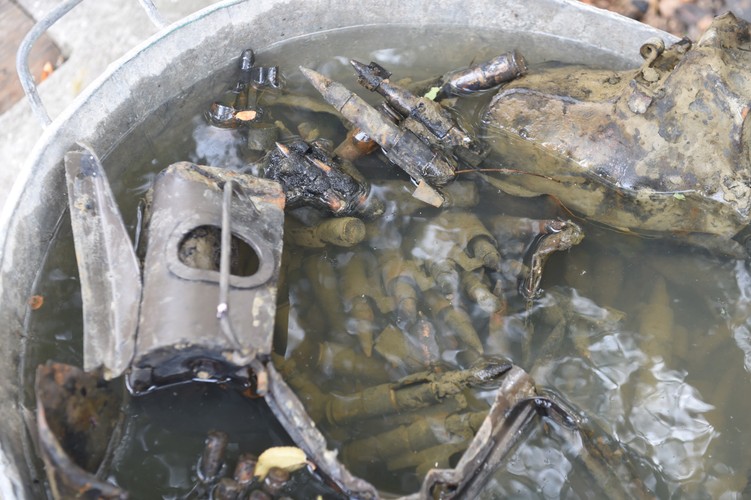 Samolot z czasów wojny odnaleziony na dnie Bzury